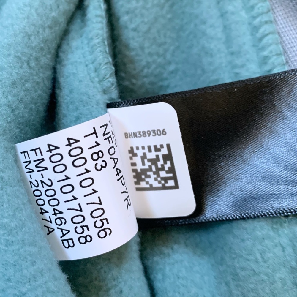 The North Face Women’s 300 Tundra Full Zip Fleece Jacket - Picture 6 of 6